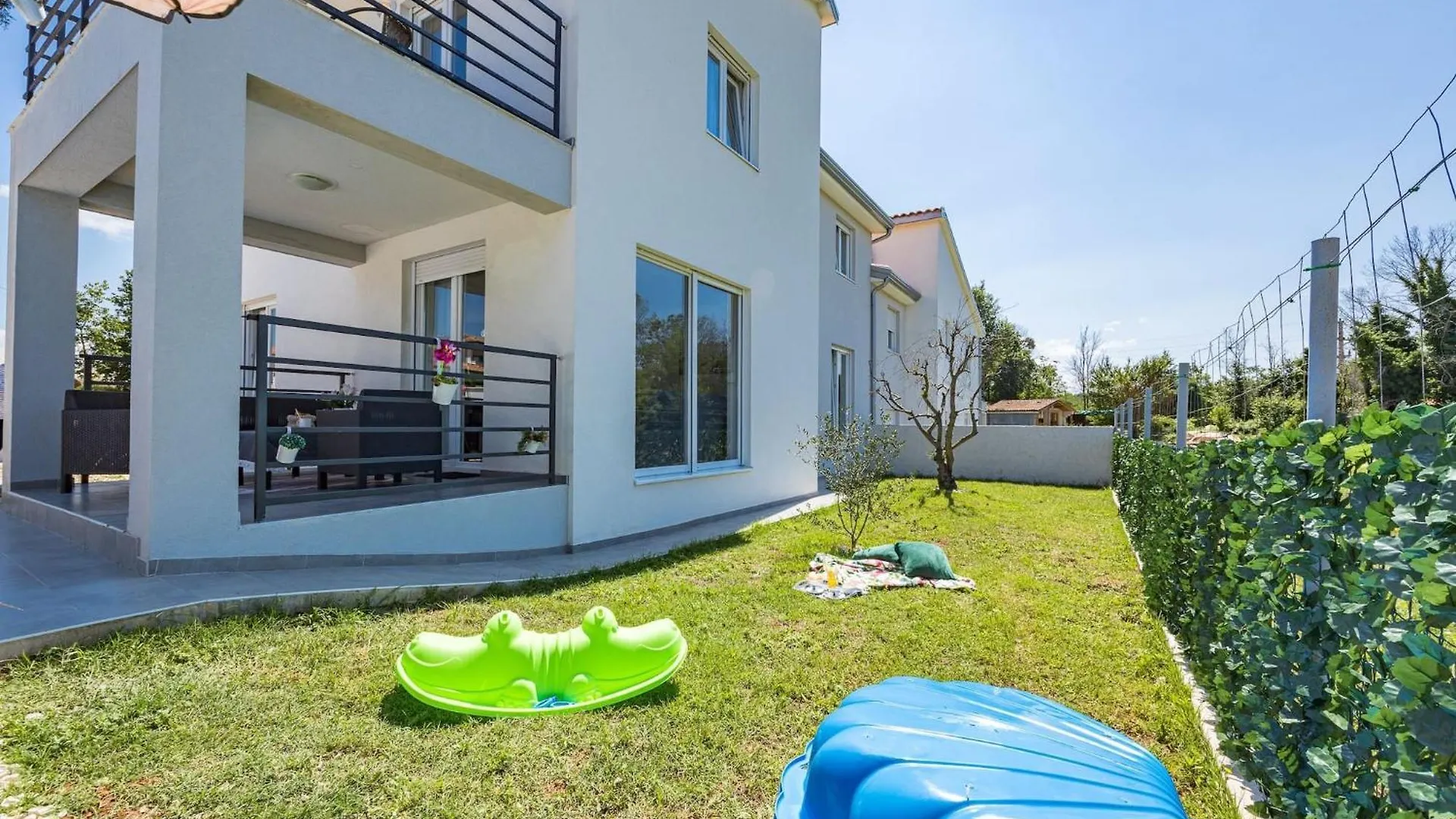 Villa Jakov Baderna