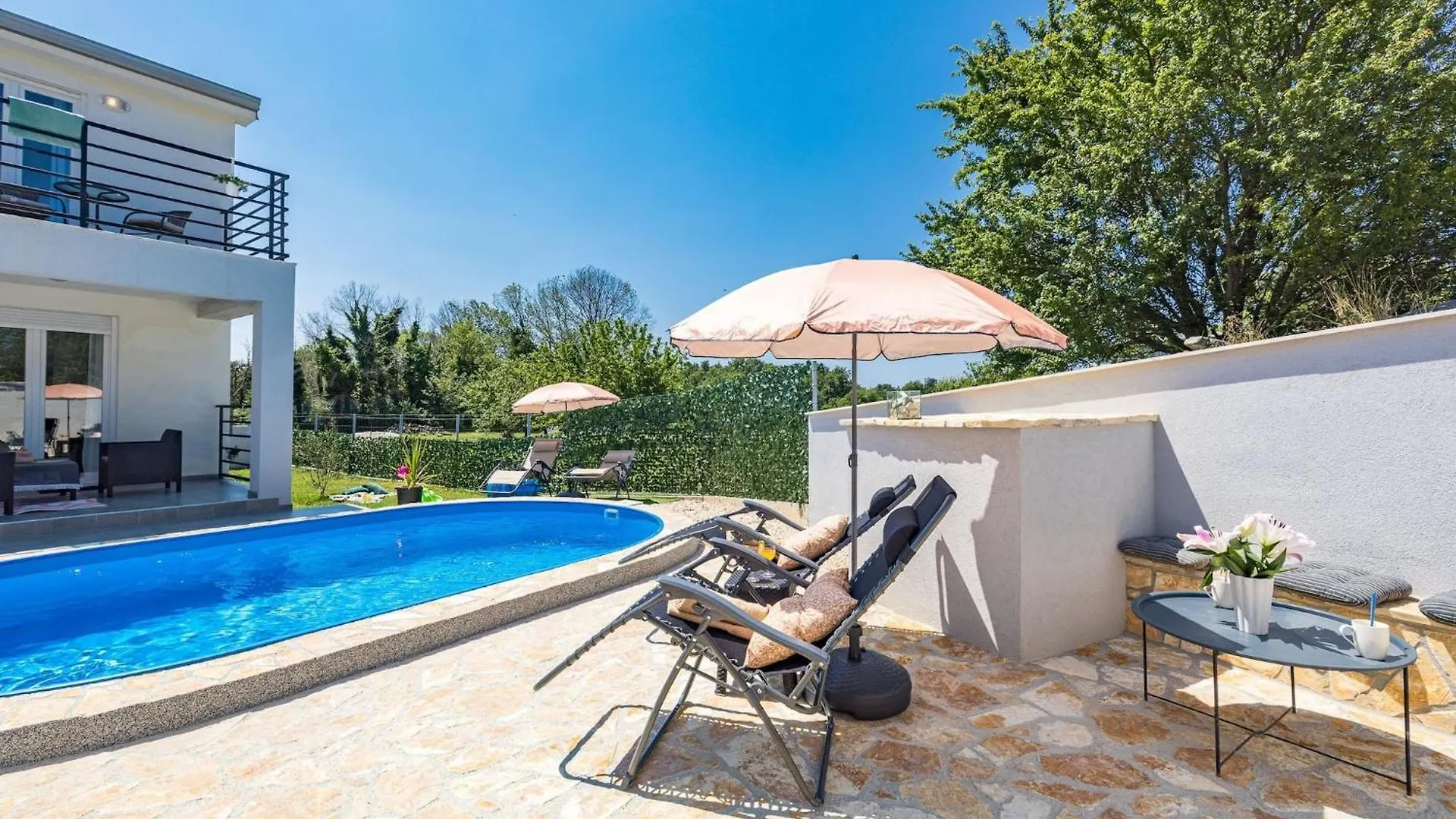 Villa Jakov Baderna