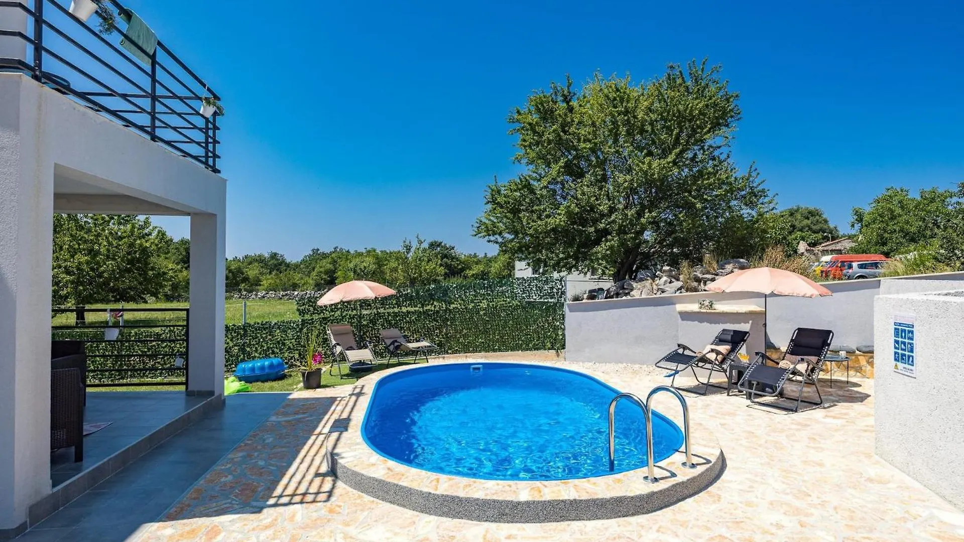 Villa Jakov Baderna